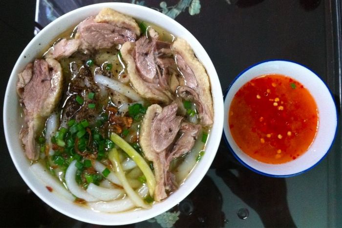 Bánh canh bột xắt Bến Tre - một lần thử là nghiện ngay!