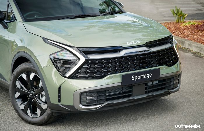 Kia Sportage 2022 sẽ mở bán tại Việt Nam từ tháng 6 năm sau, có bản Hybrid 2022-kia-sportage-walkaround-review-australia-6.jpeg