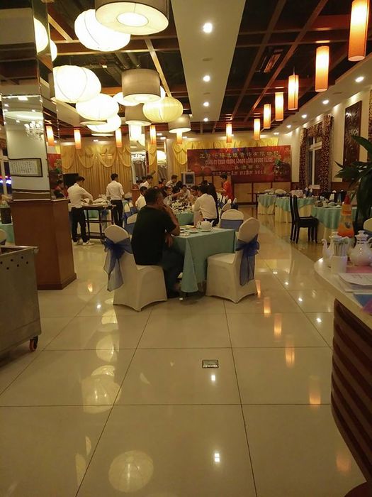 Thưởng thức ẩm thực Trung Hoa truyền thống tại nhà hàng Jade Palace