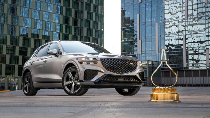 Genesis GV70 được vinh danh là SUV của năm 2022