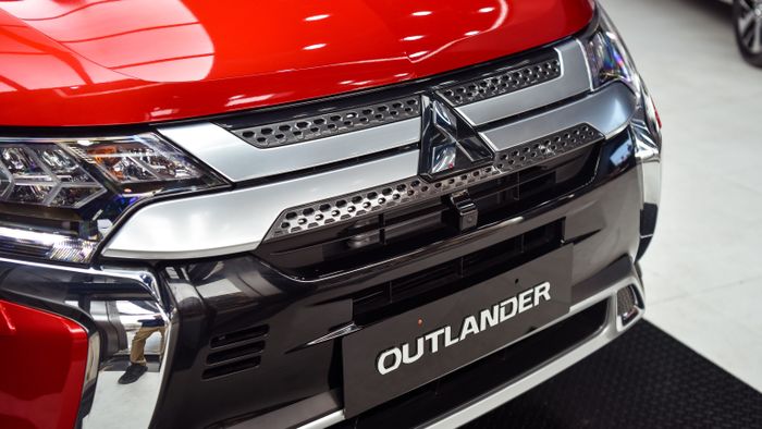 Đánh giá Mitsubishi Outlander 2020 qua hành trình 1.000 km chinh phục Hà Giang mitsubishi-outlander-2020-exterior-Mytour-011.jpg