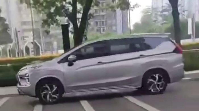 Mitsubishi Xpander 2022 phiên bản nâng cấp được phát hiện tại Indonesia