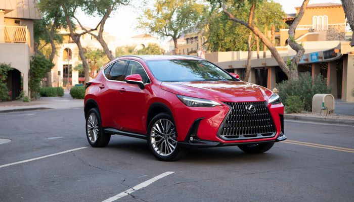 Lexus NX 2022 được niêm yết với giá từ 37.950 USD, trang bị đầy đủ và công nghệ hiện đại 2022-lexus-nx-41.jpg