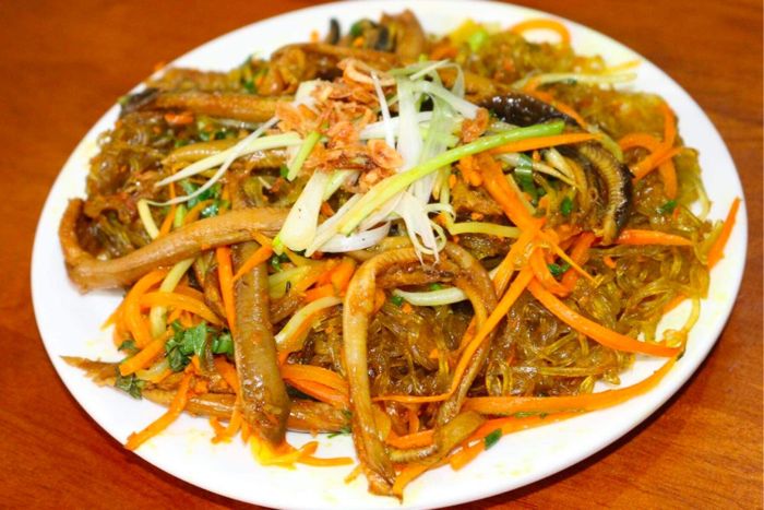 Quán lươn 36 là điểm đến không thể thiếu để thưởng thức ẩm thực xứ Nghệ tại Bình Phước.