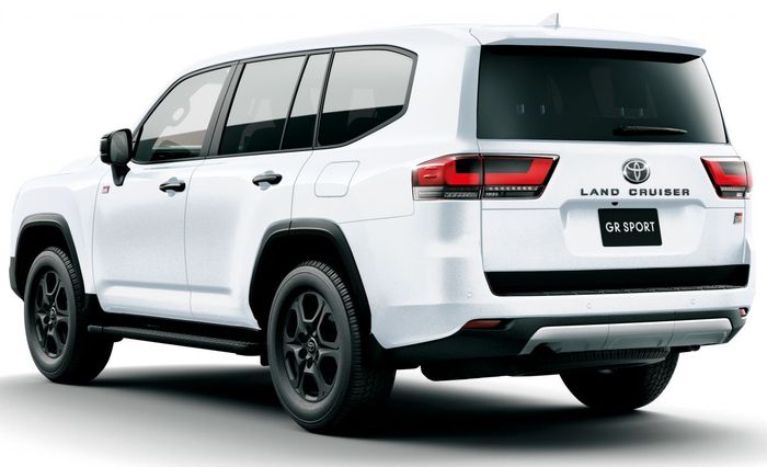 Toyota Land Cruiser 2022 đã định giá từ 46.500 USD tại Nhật Bản. (Hình ảnh: toyota-land-cruiser-300-japan-17-e1627911122605-1200x731.jpeg)