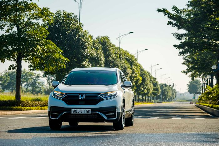 Tháng Tám năm 2021: Honda CR-V được miễn phí 100% phí trước bạ honda-crv-2020-12.JPG