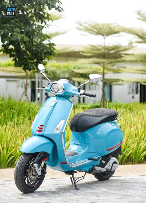 Khám phá loạt màu mới đẹp mắt trên xe Vespa tại Việt Nam vespa-new-color-Mytour-18.jpg