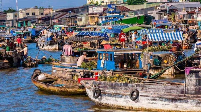 Chợ trôi Năm Căn ở Cà Mau, nơi có cách bán hàng độc đáo tột cùng