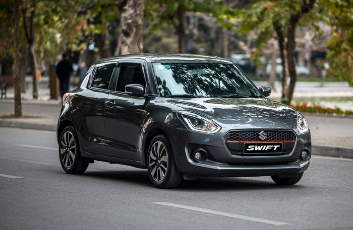 Suzuki: Jimny, Swift không được chia sẻ với Toyota 1._ngoai_hinh_thoi_thuong_hut_mat_nguoi_nhin_cua_suzuki_swift.jpg