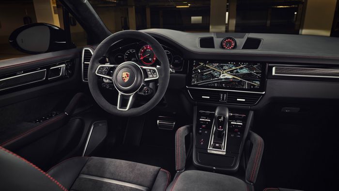 Phiên bản Porsche Cayenne GTS Coupe 2021 đã có mặt tại Việt Nam, giá từ 7,81 tỷ. Porsche Cayenne GTS 2021 ra mắt với động cơ V8 sản sinh công suất 454 mã lực 2021-porsche-cayenne-gts-9.jpg