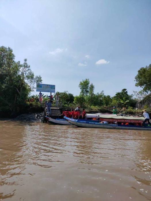 Trải nghiệm làm nông dân tại Điểm du lịch cộng đồng 3 Sú trong một ngày