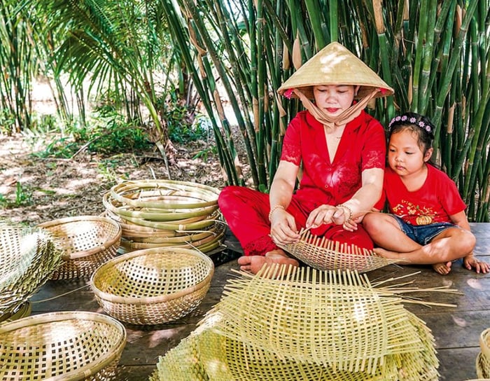 Tham quan làng Nghề đan đát ở Nguyễn Phích cực kỳ nổi tiếng