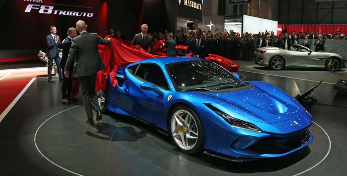 Triển lãm Ô tô Geneva sẽ trở lại vào năm 2022 sau hai năm liên tiếp bị hủy 2019-ferrari-f8-tributo-at-geneva.jpeg