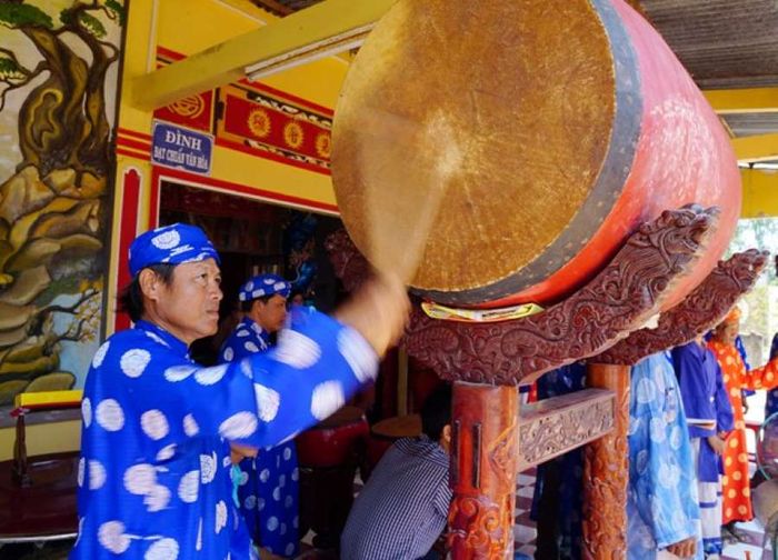 Lễ hội Thần Nông tại Cà Mau, nơi mọi người tụ họp để trao đổi về sản xuất nông nghiệp 8