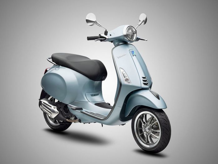 Vespa mở rộng bộ sưu tập màu sắc mới tại Việt Nam, giữ nguyên mức giá primavera-s-grey-delicato-3-resized.jpg