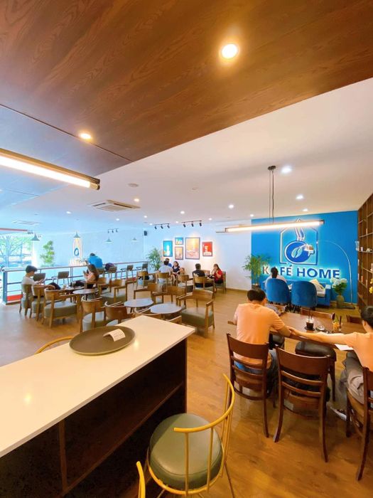 Không gian tại Kafé Home 10 tràn đầy năng lượng và ấn tượng