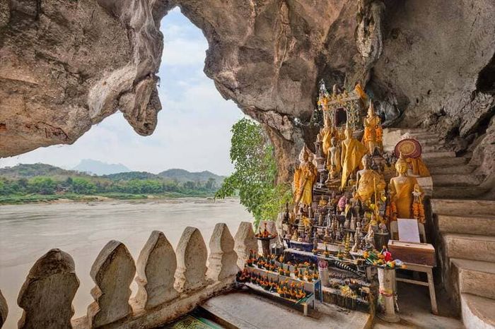 Khám phá Pak Ou, hang động Phật giáo ở Luang Prabang