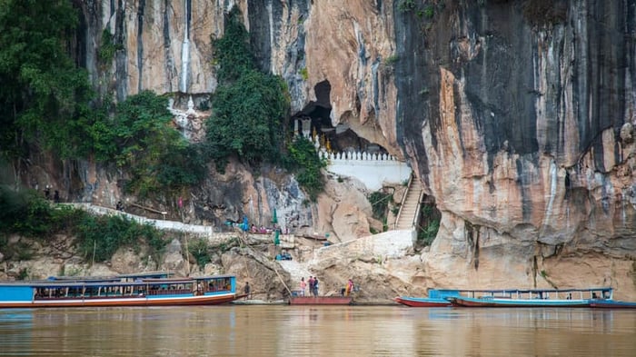 Khám phá Pak Ou, hang động Phật giáo ở Luang Prabang 4