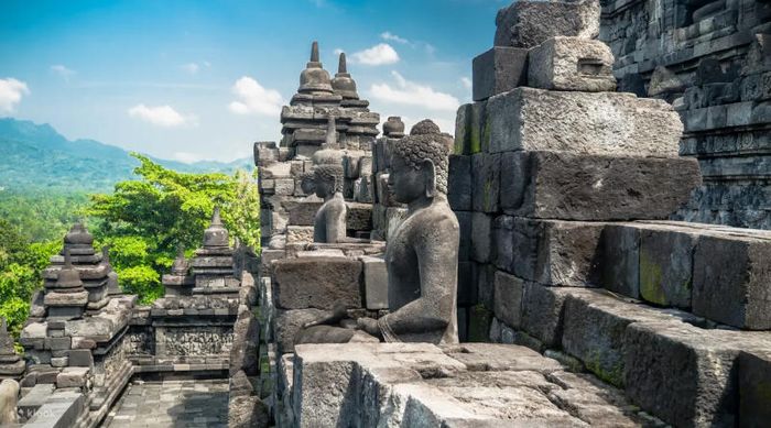 Thưởng thức vẻ đẹp tinh xảo của đền Borobudur qua từng chi tiết khắc 10