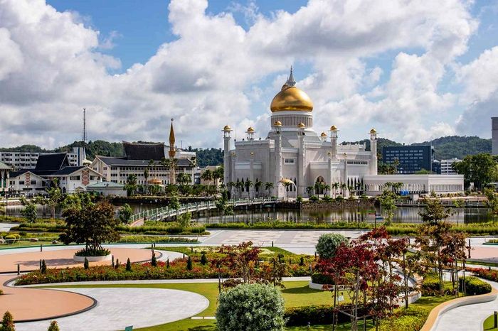 Du lịch Brunei - khám phá một vương quốc giàu có và xa hoa