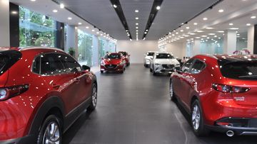 Chi tiết về phòng trưng bày của Mazda Mỹ Đình