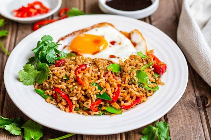 Nasi Goreng, hương vị đậm đà của ẩm thực Indonesia 3