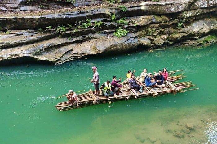 Theo dòng lịch sử, Bangladesh đã để lại dấu ấn sâu đậm trong văn hóa và lịch sử của nó.