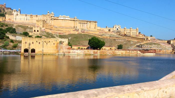 Ngỡ ngàng trước vẻ đẹp mê hoặc của thành phố lãng mạn Jaipur