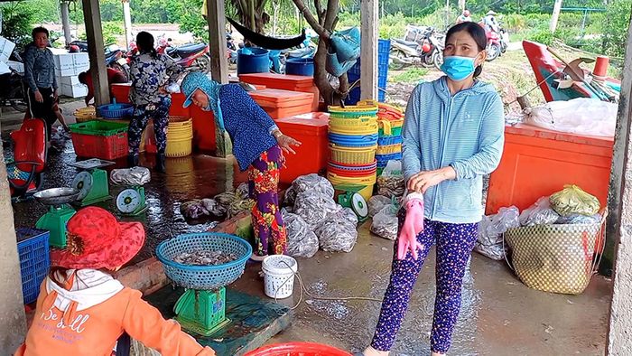 Hành trình khám phá biển Thạnh Phú cùng Soda Tống 5