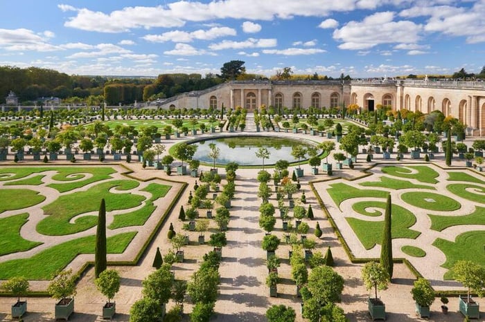 Lâu đài Versailles, biểu tượng của kiến trúc Pháp thời kỳ hoàng kim 2