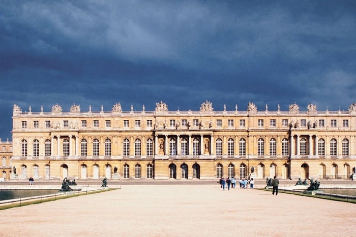 Cung điện Versailles, biểu tượng của kiến trúc Pháp thời phong kiến 6