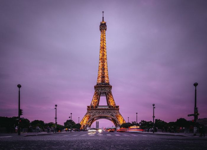 Tháp Eiffel - Một biểu tượng của Paris tuyệt vời