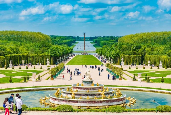 Cung điện Versailles, biểu tượng của kiến trúc Pháp thời phong kiến 9