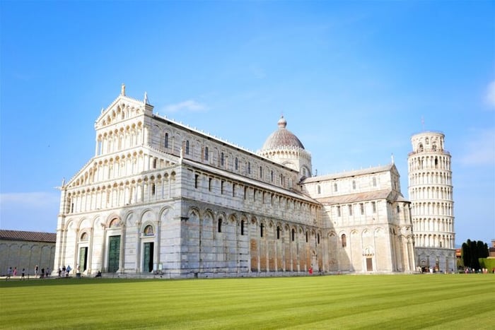 Tìm hiểu về Tháp nghiêng Pisa, một công trình đặc biệt của Italia