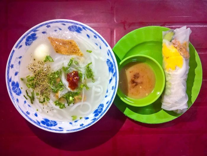 Quán Tư Ù - Địa chỉ bánh canh chả cá ngon Quy Nhơn