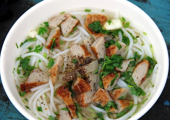 Bánh canh Quy Nhơn - Một hành trình ẩm thực đầy thú vị