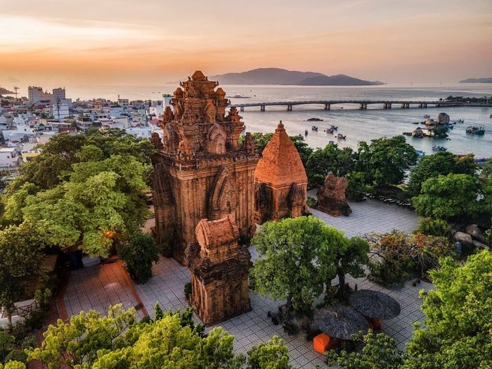 Khám phá vui vẻ ở trung tâm thành phố Nha Trang