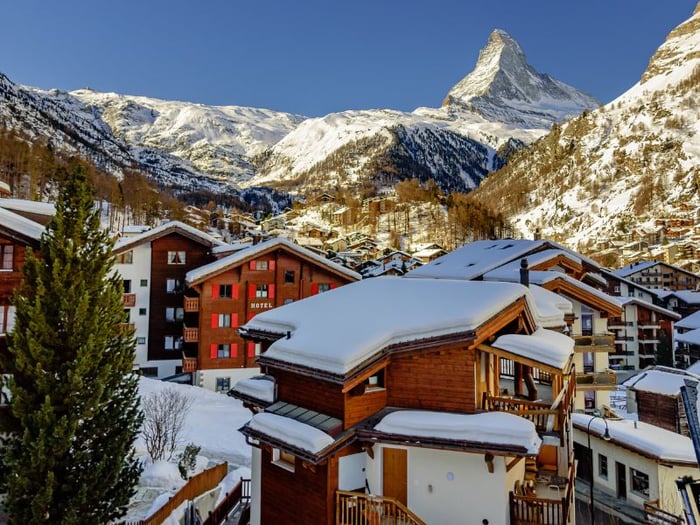 Khám phá làng cổ kính Zermatt dưới chân núi Matterhorn 2