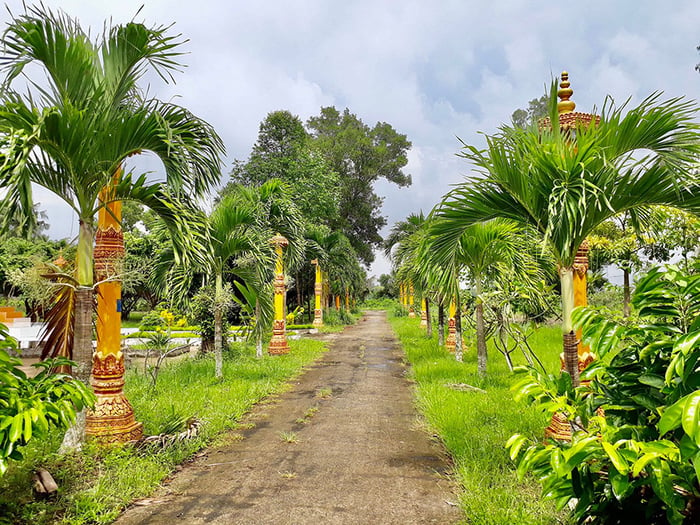 Chùa Rạch Giồng, ngôi đền cổ lâu đời nhất của người Khmer