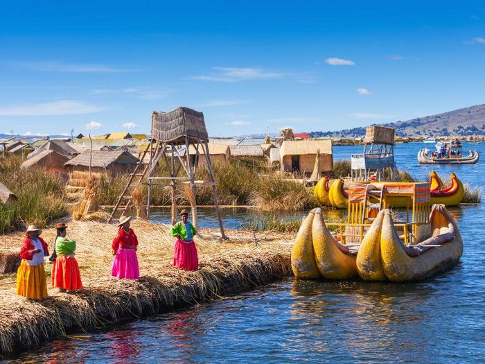 Khám phá Hồ Titicaca - viên ngọc quý của Peru 2