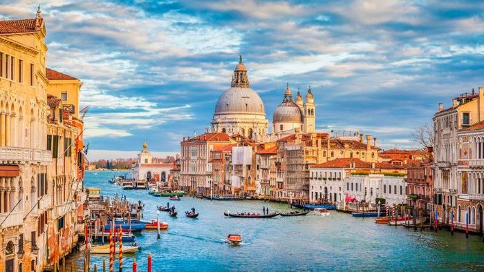 Venice - nơi bắt đầu hành trình tình yêu