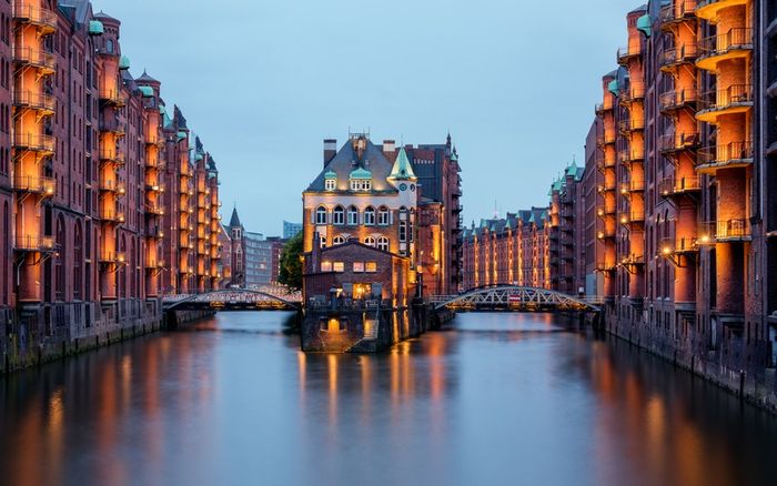 Hamburg, thành phố cảng của Đức, nơi ký ức và hiện tại giao thoa.