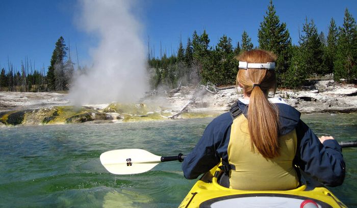 Yellowstone, vườn quốc gia lâu đời nhất Mỹ và thế giới 7