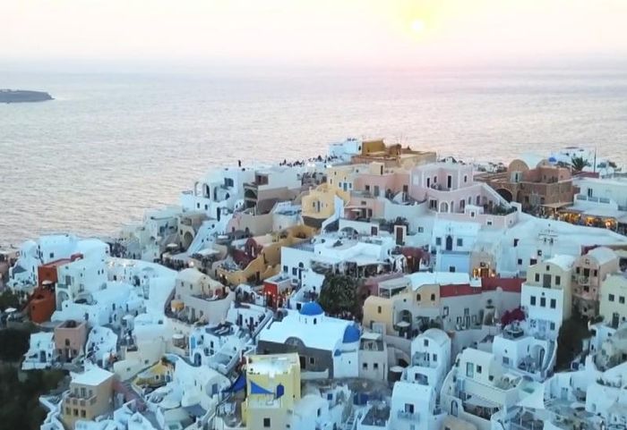 Santorini: Khám phá hành trình trên hòn đảo thiên đường 9