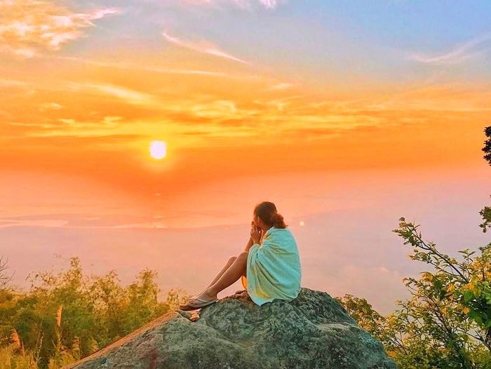 Tour du lịch đầy đủ trải nghiệm từ Hồ Chí Minh đến núi Bà Đen