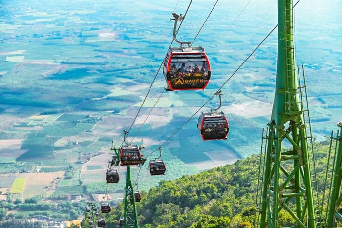 Chuyến du lịch khép kín từ Hồ Chí Minh đến núi Bà Đen