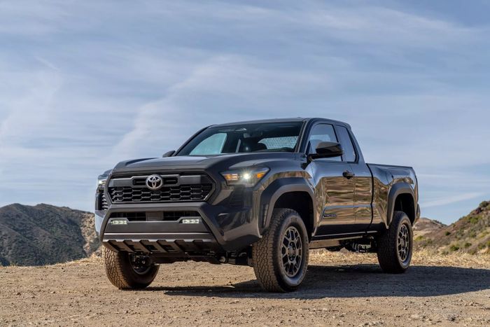 Tiện dụng như Toyota Tacoma 2024: loa xe có thể tháo rời để tận hưởng giải trí cá nhân toyota-tacoma-2024-Mytour-7.jpg