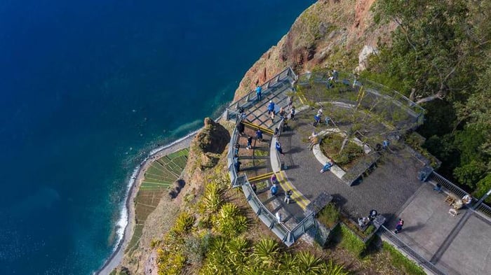 Madeira, vùng đất bình yên bên bờ Đại Tây Dương 12