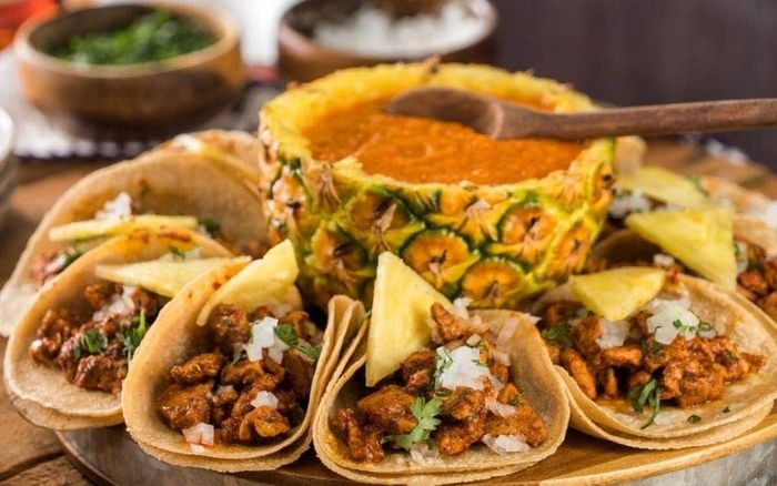 Món bánh Tacos có điều gì thu hút mà khiến Tiktok xôn xao?