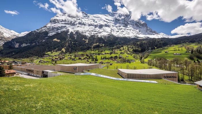 Vượt qua Jungfrau, đỉnh núi lớn vĩ đại nhất châu Âu 9